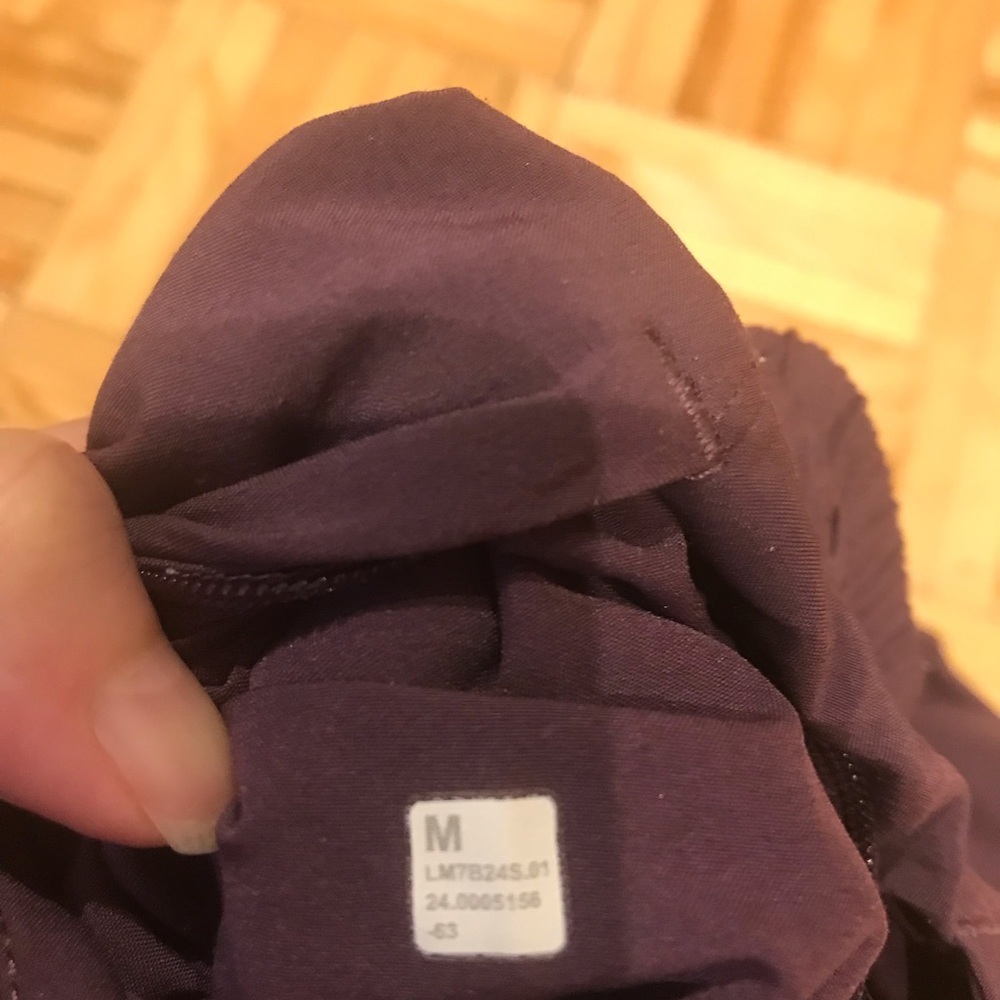 lululemon athletica  Purple Shorts nwot​​ - Picture 6 of 6